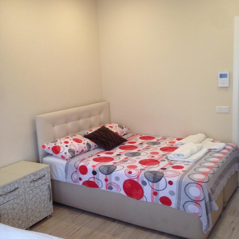 بويوكادا Cicekli Yali Hotel الغرفة الصورة