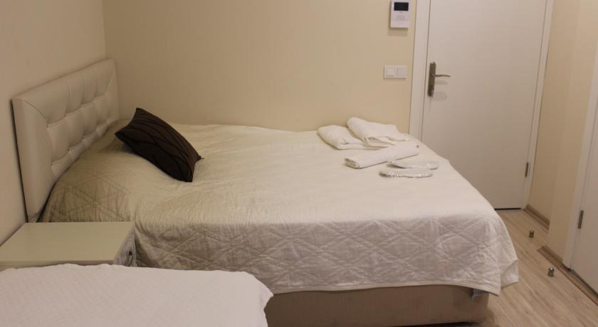 بويوكادا Cicekli Yali Hotel الغرفة الصورة