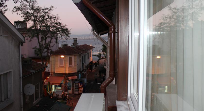 بويوكادا Cicekli Yali Hotel الغرفة الصورة