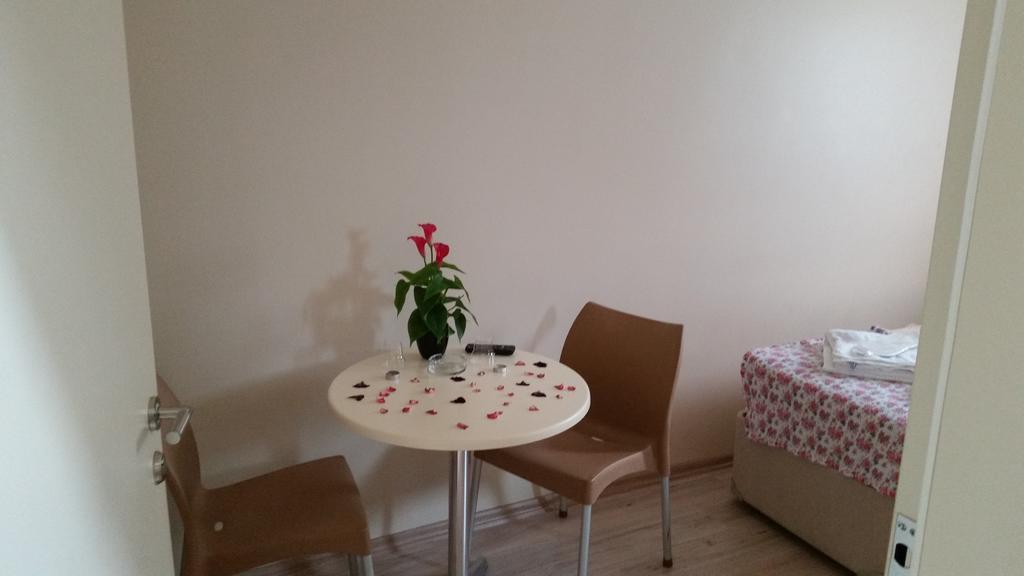 بويوكادا Cicekli Yali Hotel المظهر الخارجي الصورة