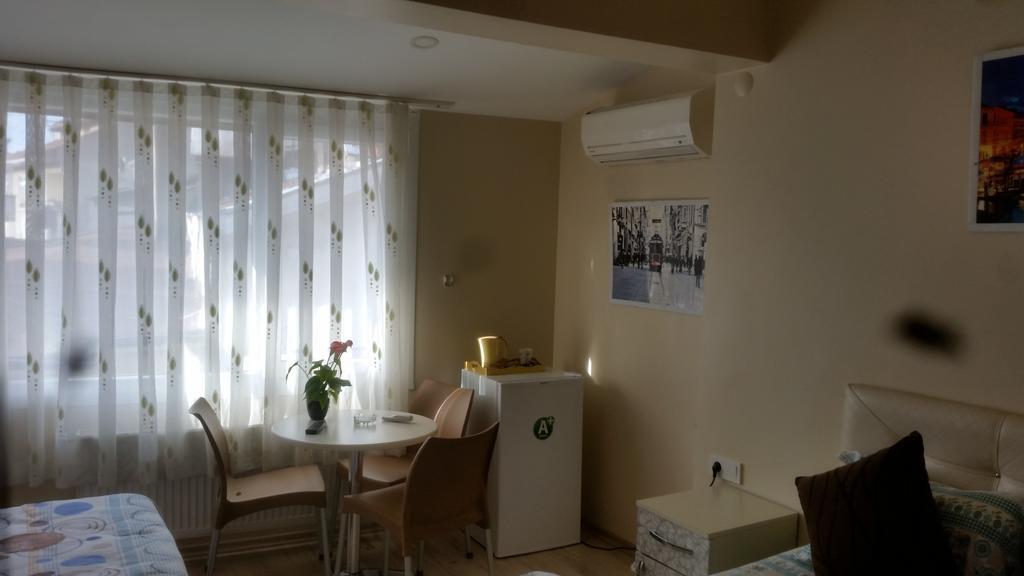 بويوكادا Cicekli Yali Hotel المظهر الخارجي الصورة
