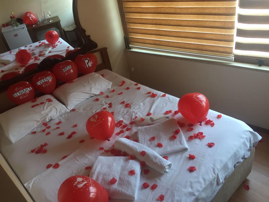 بويوكادا Cicekli Yali Hotel المظهر الخارجي الصورة